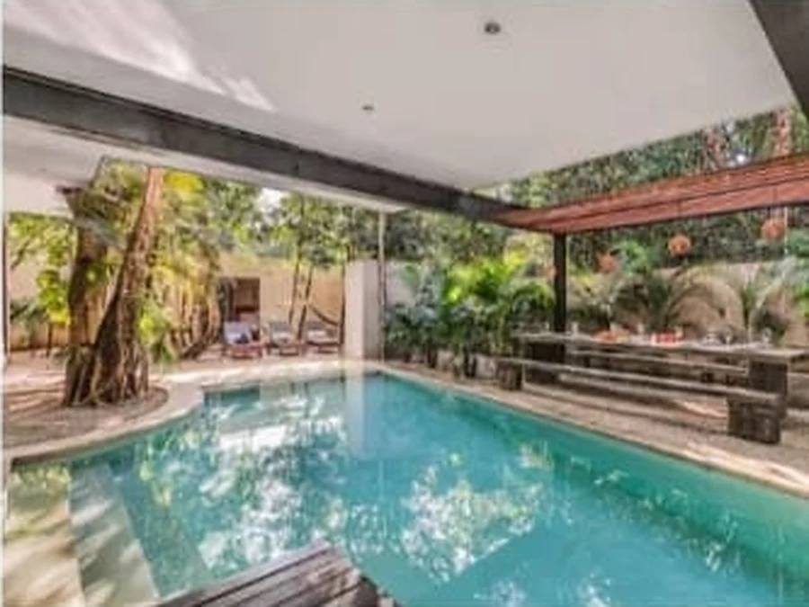 Covered terrace beside the pool